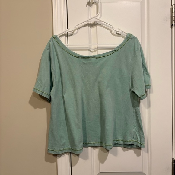 Vintage Victoria’s Secret Country Quality Cotton Oversized Embroidered T-Shirt - Picture 2 of 4